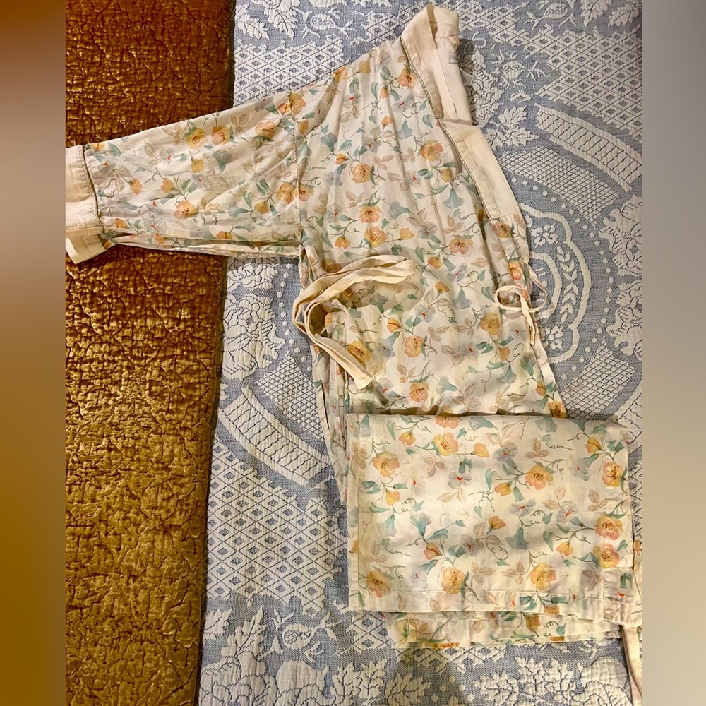 Crabtree & Evelyn size, XS/S